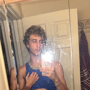 Meet your Posher, Christopher